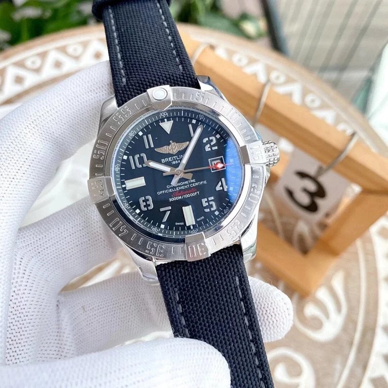 Watch from Three-legged