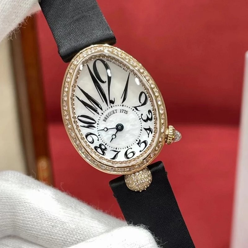 Watch from Three-legged