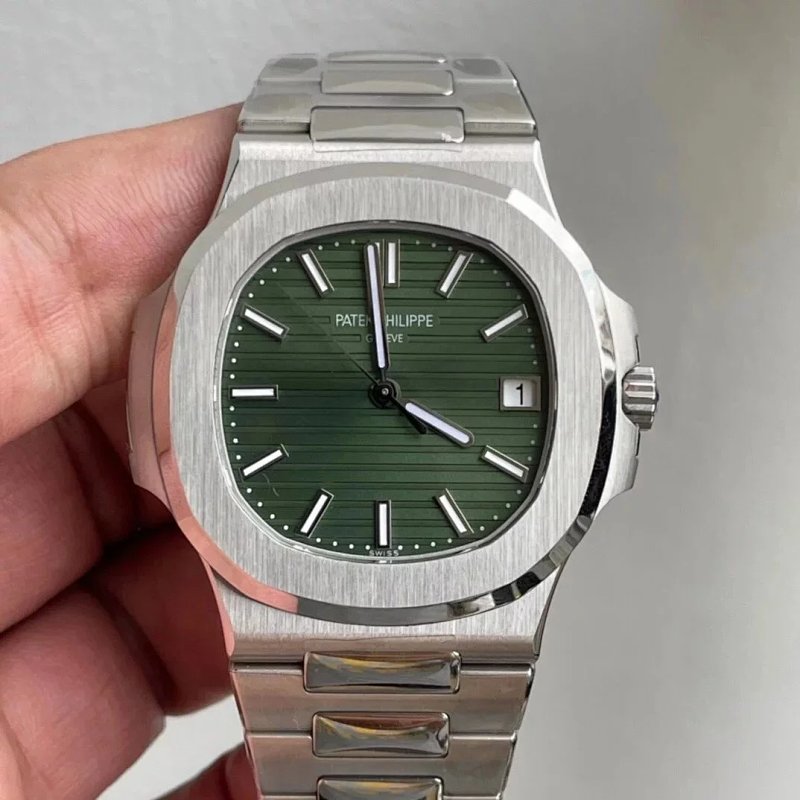 Watch from Three-legged
