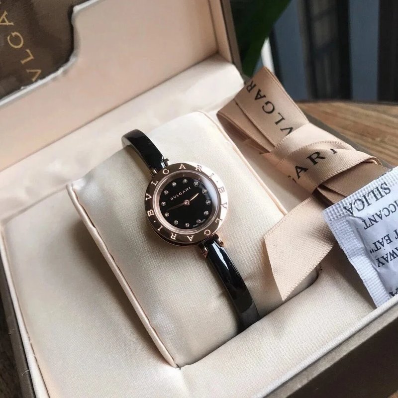 Watch from Three-legged