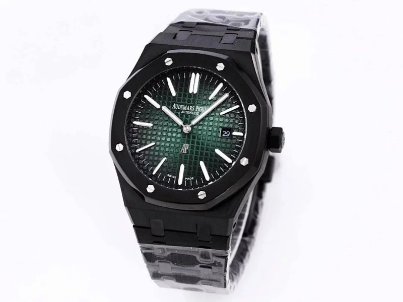 Watch from Three-legged