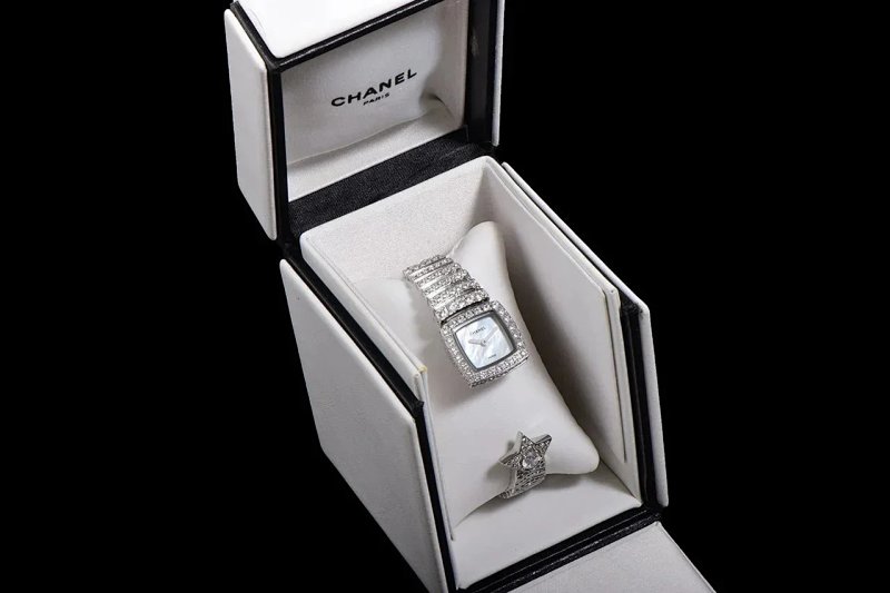Chanel Madmoiselle Chanel
