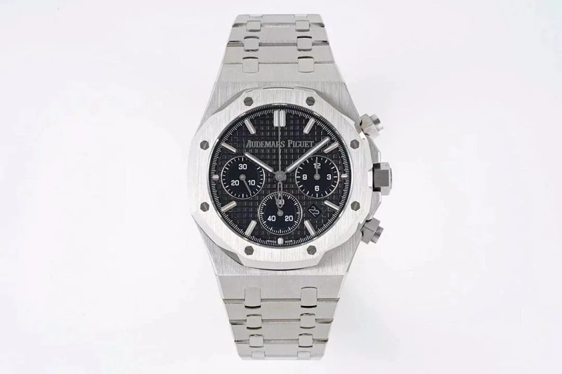 Watch from Three-legged