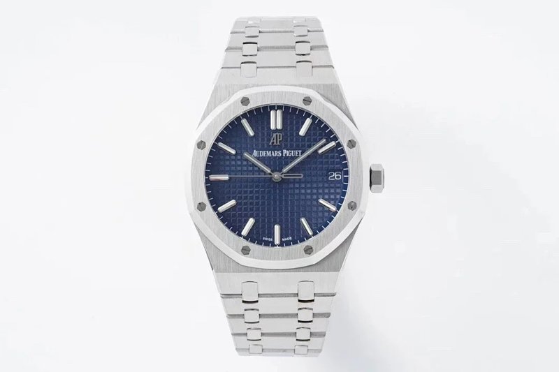 Watch from Three-legged