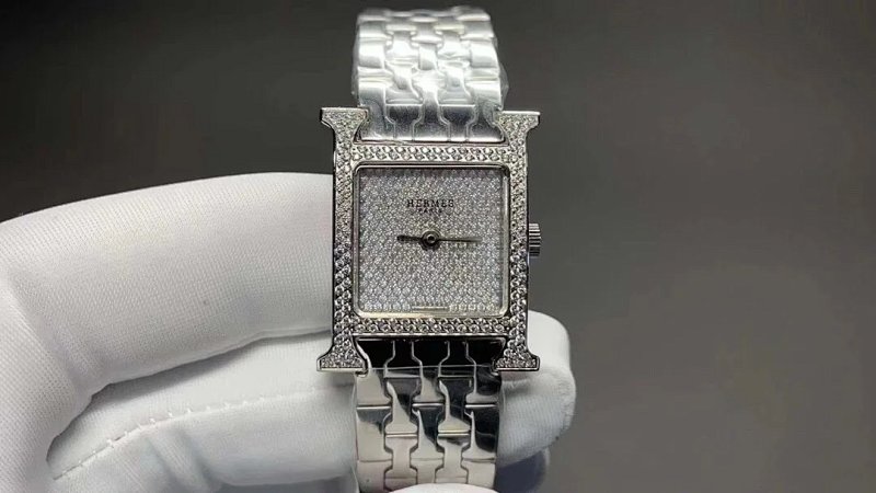 Hermès watch