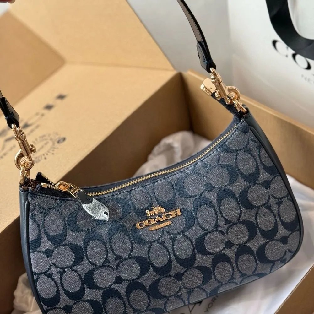 Champagne Beige + Gift Box