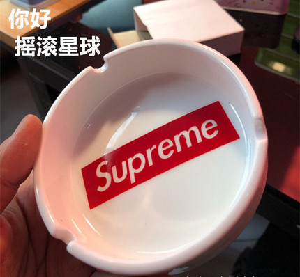 White1 Ashtray, 1 piece
