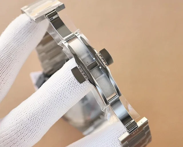 Tissot Watches PRX Date product detail image 65