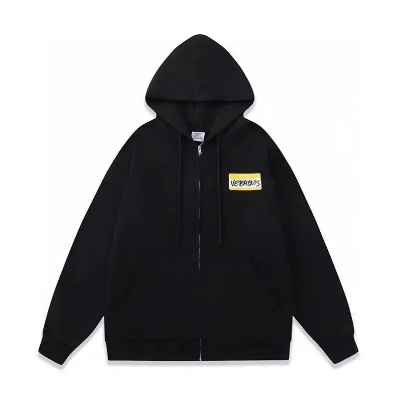 VETEMENTS