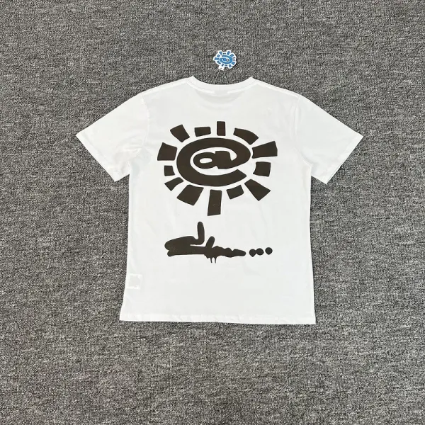 Design Graffiti Script Print Black T-Shirt - 41