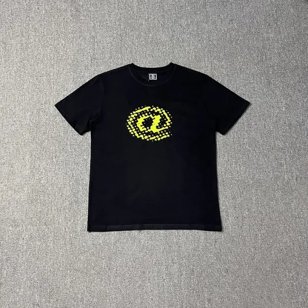 Design Graffiti Script Print Black T-Shirt - 26