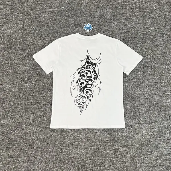 Design Graffiti Script Print Black T-Shirt - 33