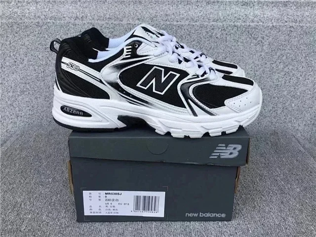 New Balance 550 and 530 product detail image 6