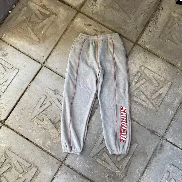 Supreme Hoodies & Sweatshirts Logo Hoodie with Contrast Stitching product detail image 3