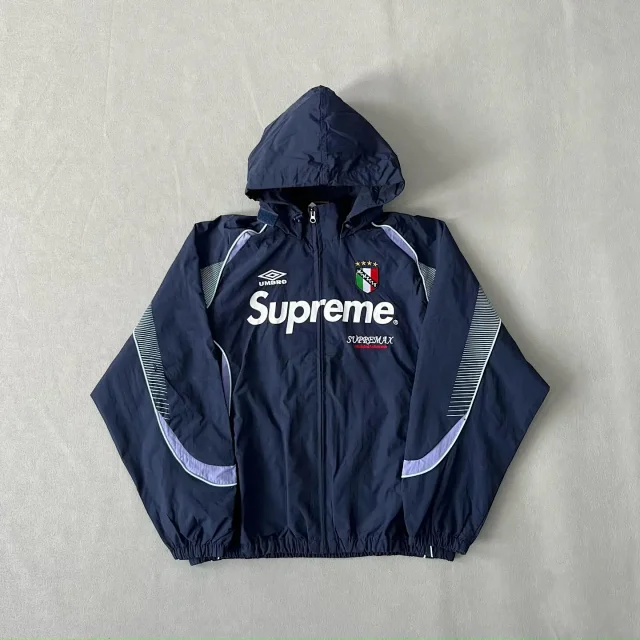 Supreme Hoodies & Sweatshirts Logo Hoodie with Contrast Stitching product detail image 20