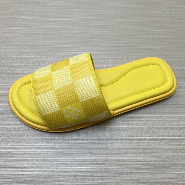 Louis Vuitton Slippers Monogram Slide product detail image 3