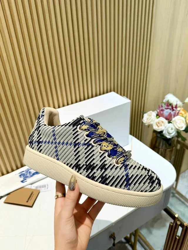 Burberry Sneakers Check-pattern product detail image 8
