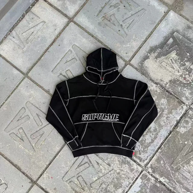 Supreme Hoodies & Sweatshirts Logo Hoodie with Contrast Stitching product detail image 4