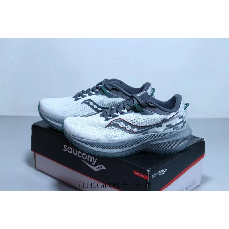 Saucony Sneakers Mesh lace-up running with cushioned sole — 6