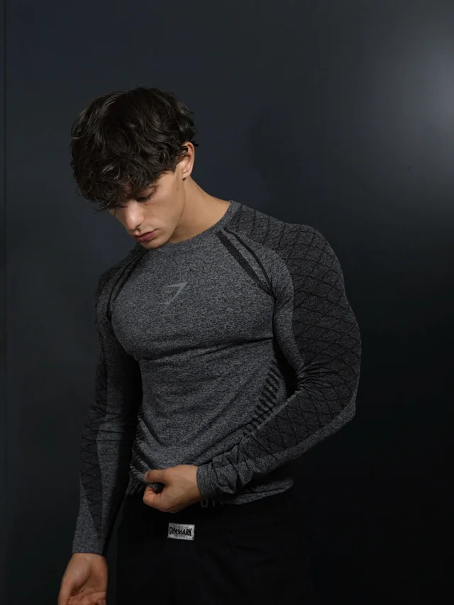 Gymshark Shirts Vital Seamless Long Sleeve T-Shirt product detail image 8
