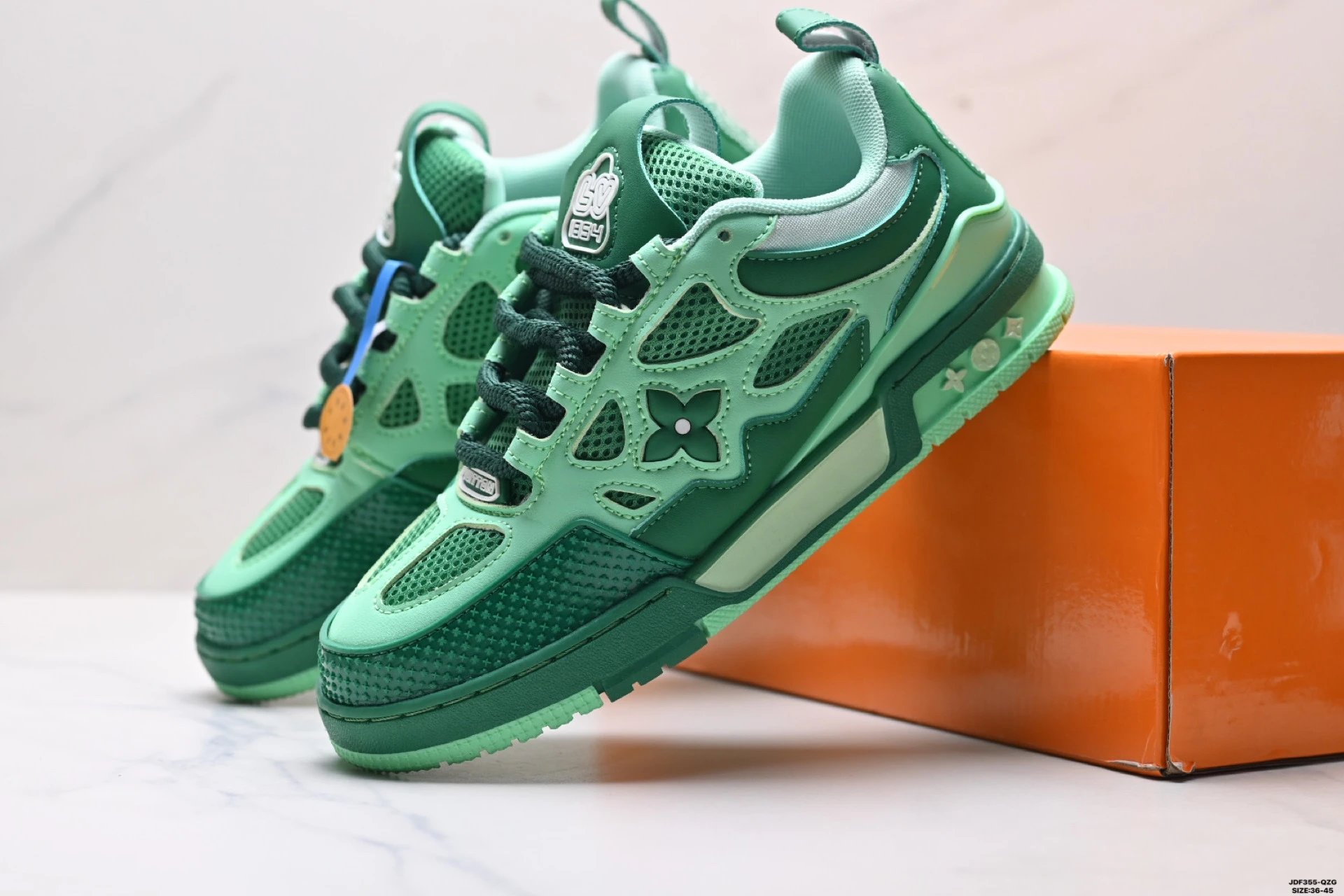 Louis Vuitton Sneakers Low-Top Lace-Up — 17