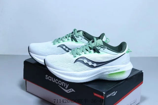 Saucony Sneakers Mesh lace-up running with cushioned sole product detail image 3