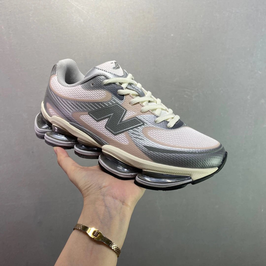 New Balance Sneakers 2000 Air-Cushion — 19