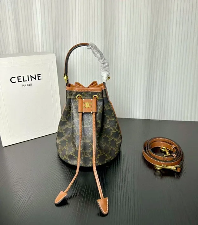 Celine Handbags Triomphe Logo Bucket Bag product detail image 2