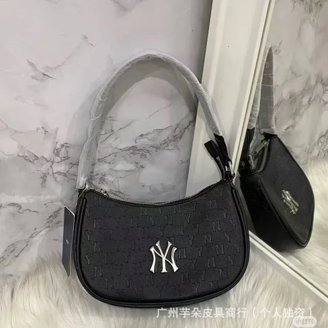 MLB Shoulder Bags NY Monogram Embossed Bag product detail image 16