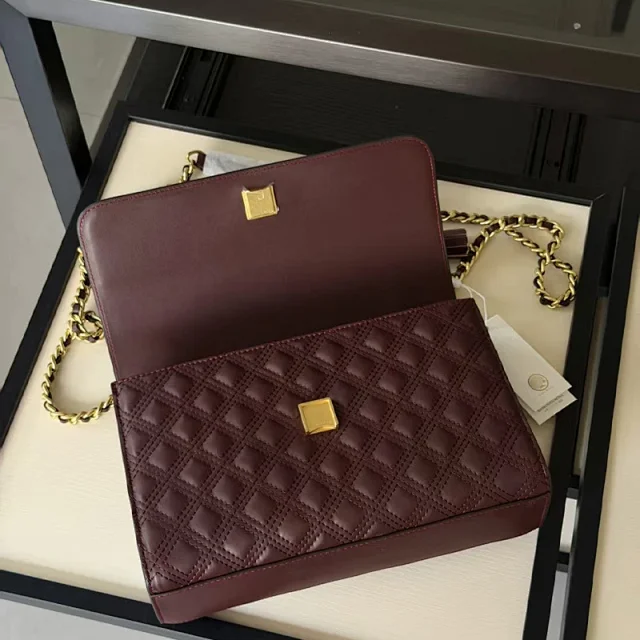 Tory Burch Shoulder Bags Quilted flap bag with chain strap and tassel product detail image 6