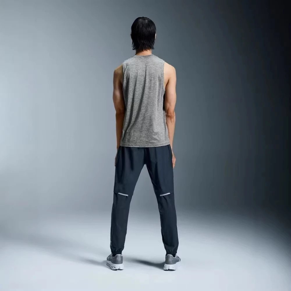 On Trousers Elastic-Waist Running with Reflective Knee Strips image 5