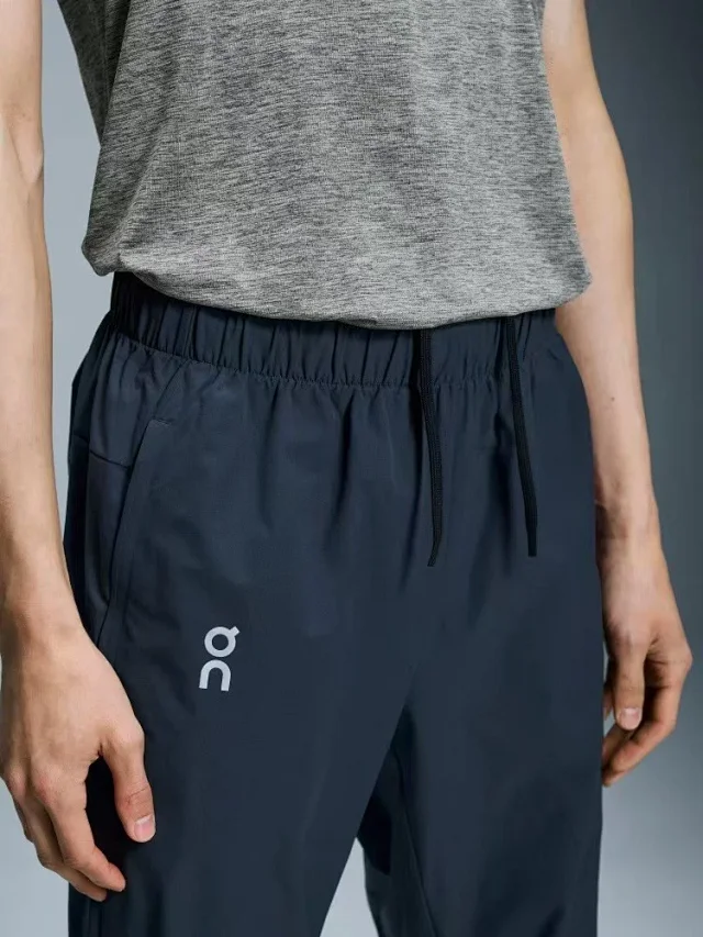 On Trousers Elastic-Waist Running with Reflective Knee Strips product detail image 2