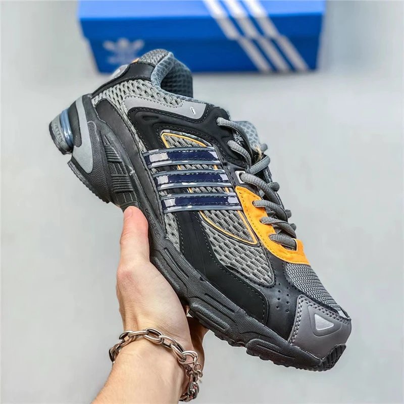Adidas Sneakers Response CL — 5