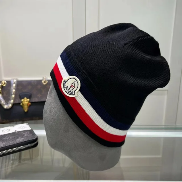 Moncler Hats Knitted beanie with tricolor stripe and logo patch product detail image 2