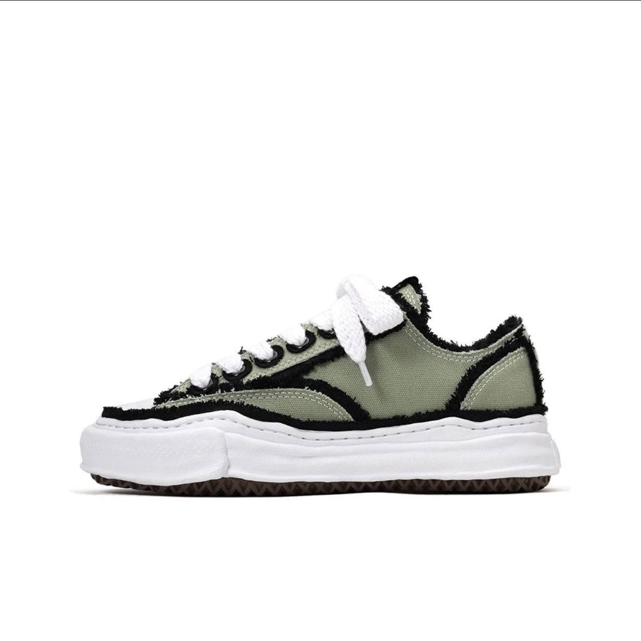 Unbranded Sneakers Low-Top Frayed Canvas Platform image 4