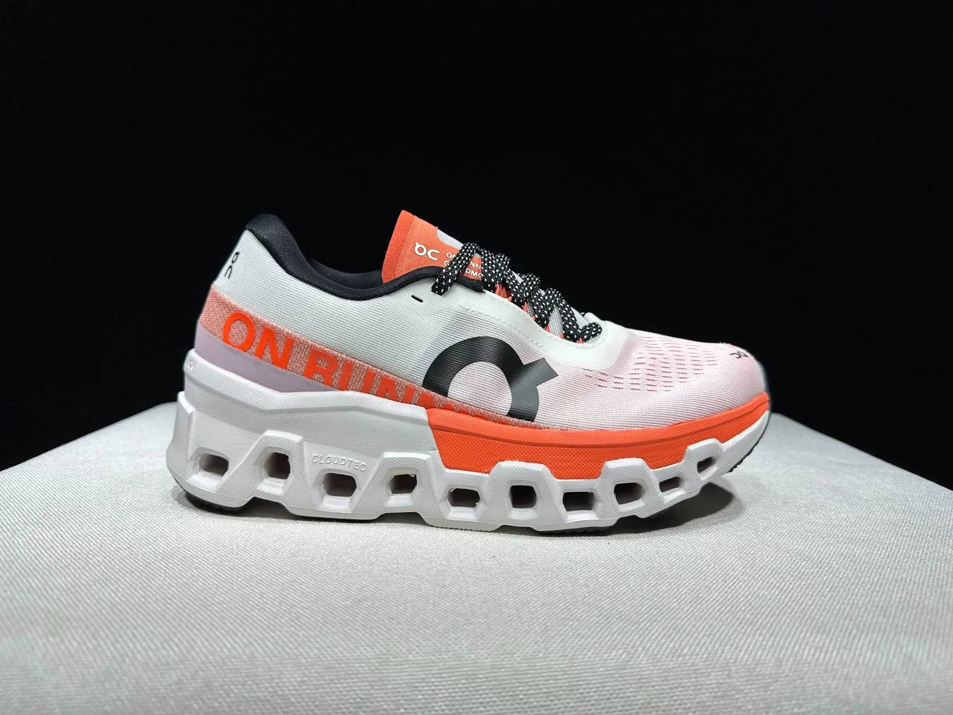 On Sneakers Cloudmonster 2 — Style 22