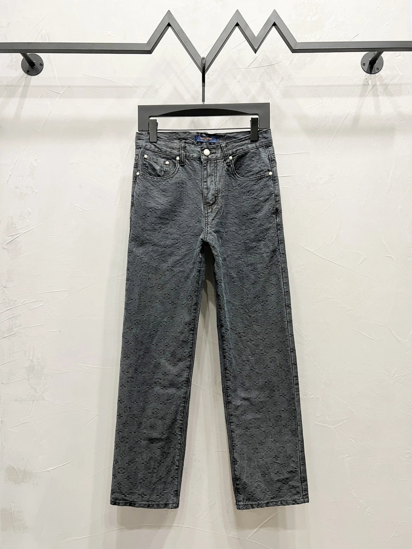 Louis Vuitton Patterned Denim Jeans — M882