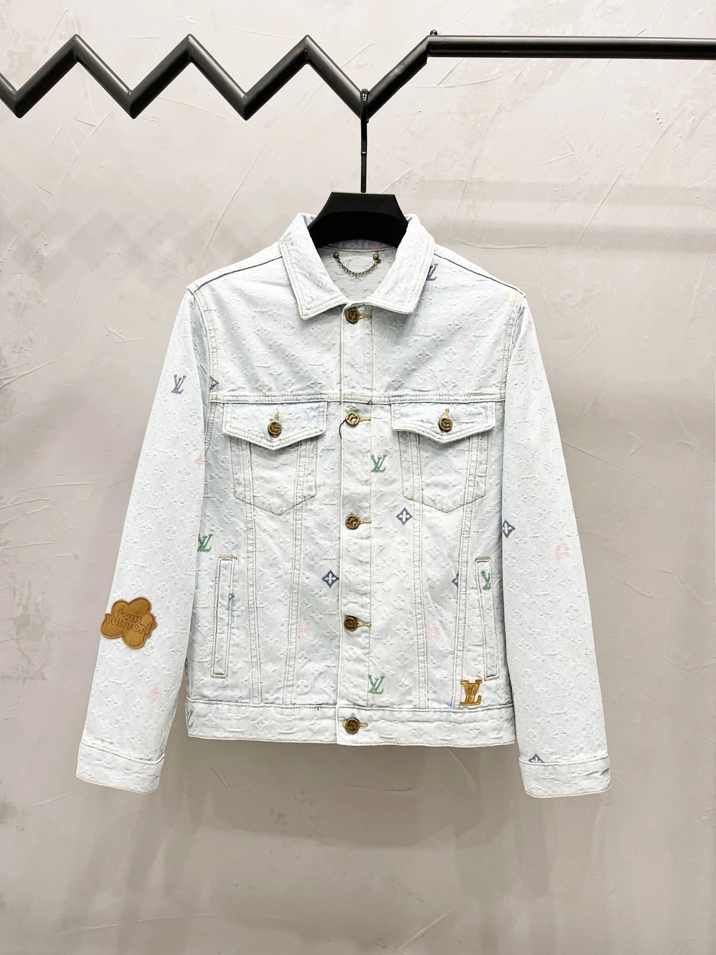 Louis Vuitton Patterned Denim Jeans — M858