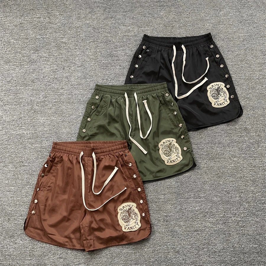 Saint Vanity Shorts Drawstring with embroidered patch and side rivets image 2