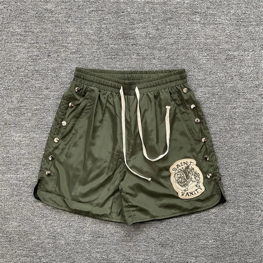 Saint Vanity Shorts Drawstring with embroidered patch and side rivets image 3