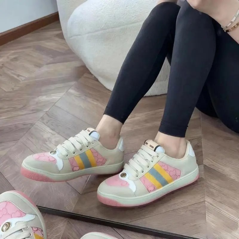 Gucci Sneakers Screener low-top lace-up with Web stripes and GG pattern panels — Pink White Tail