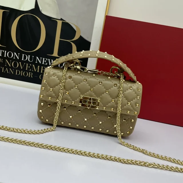 Unbranded Crossbody Bags Quilted Studded Chain Bag product detail image 3