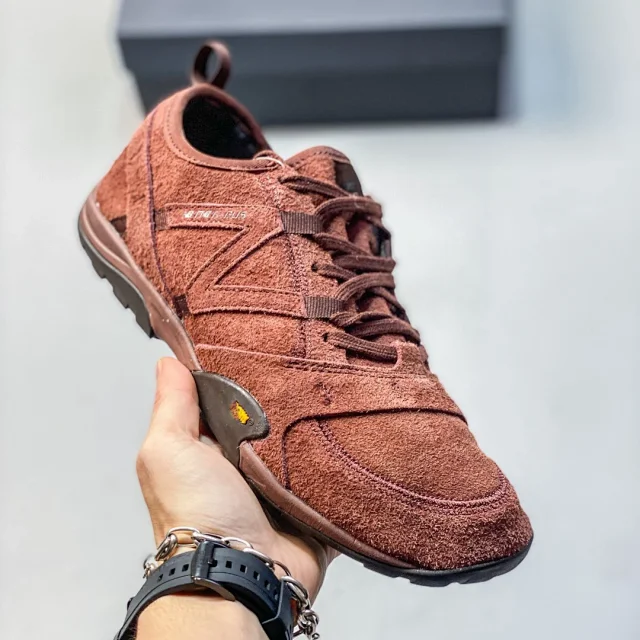 New Balance Sneakers MT10 minimalist trail product detail image 2