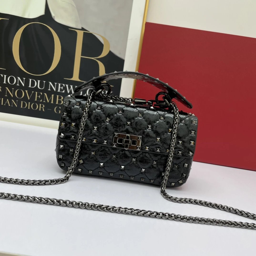 Unbranded Crossbody Bags Quilted Studded Chain Bag — Black with black studs
