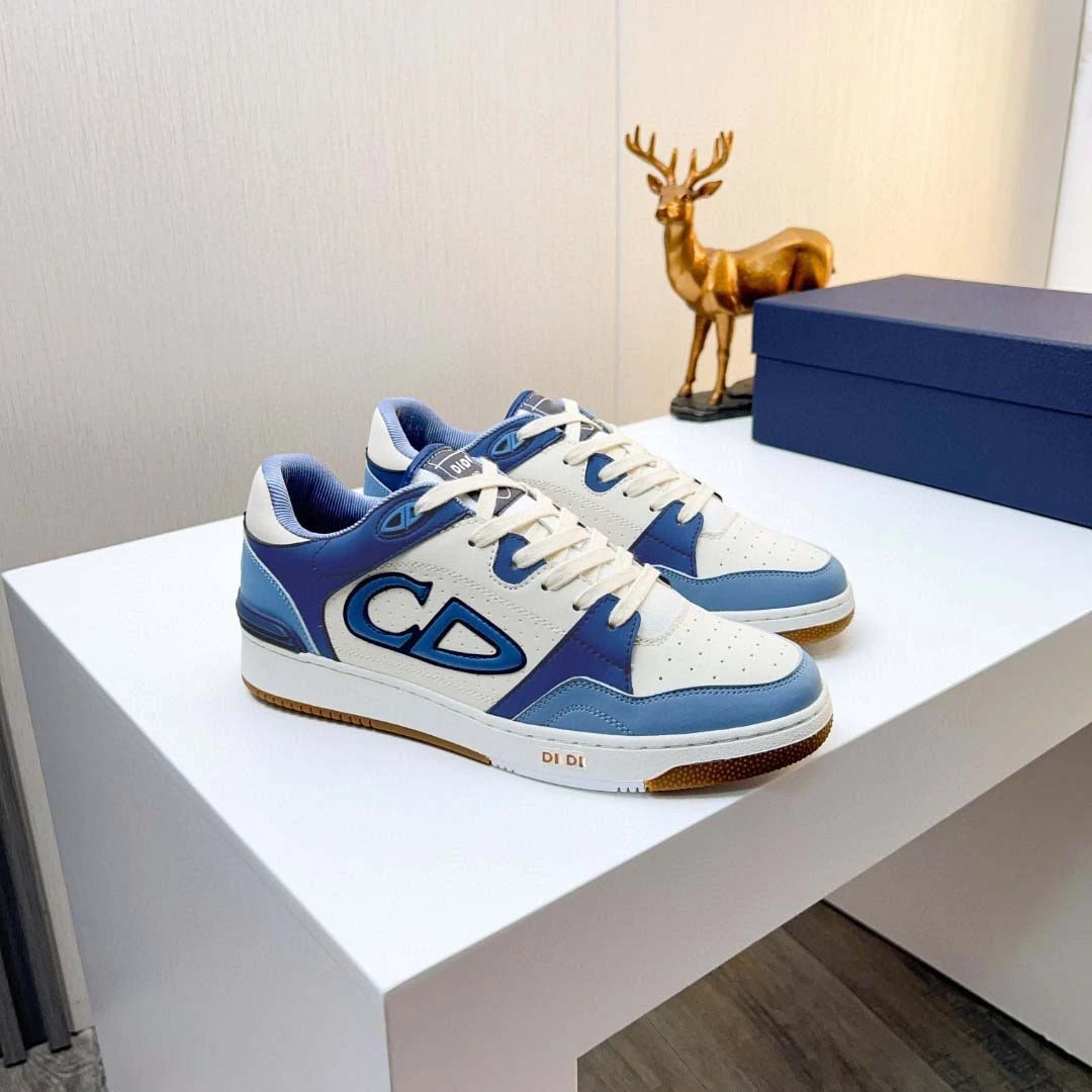 DIDI Sneakers Low-top lace-up with perforated toe box — Figure 7