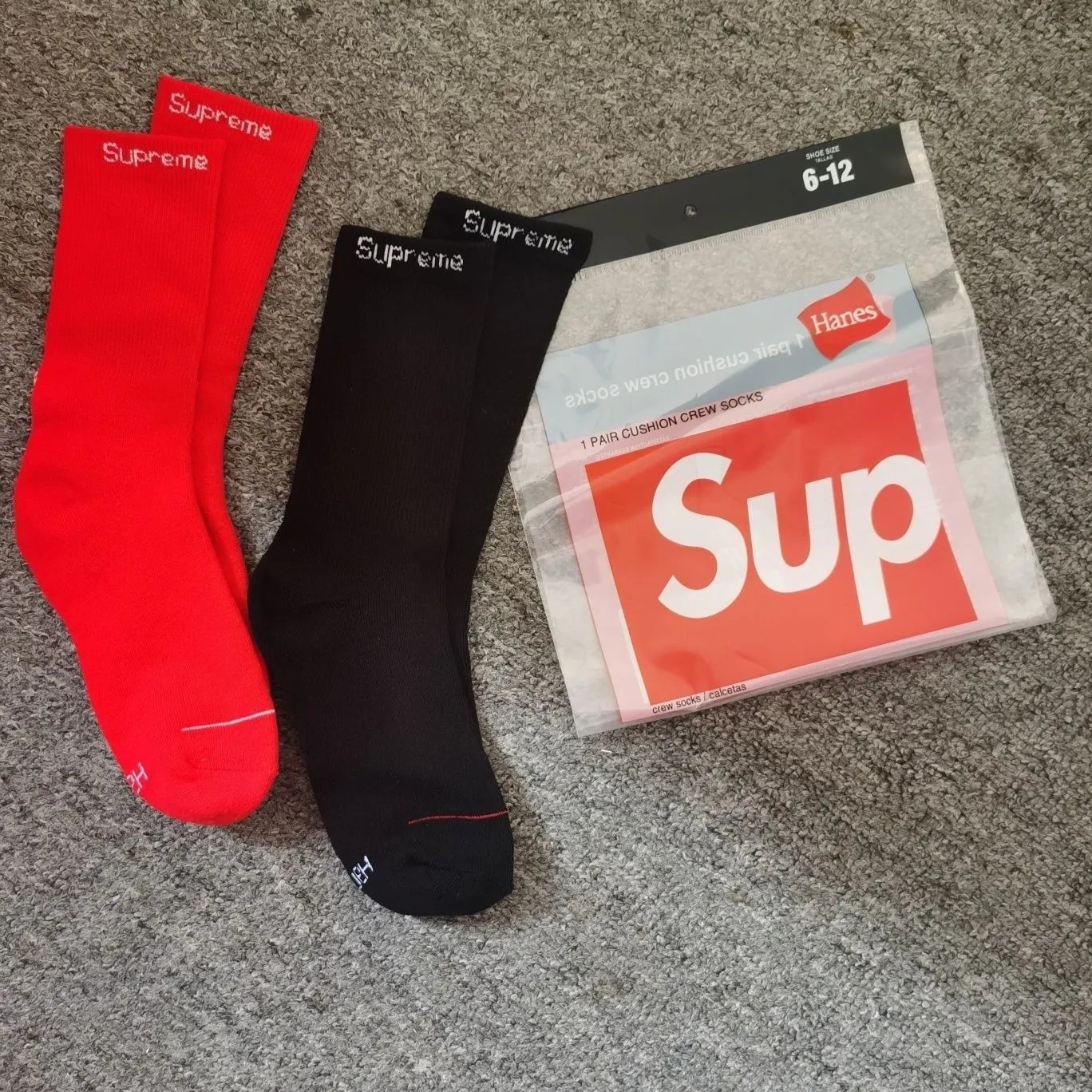 Supreme Socks Hanes Cushion Crew — two pairs of black + red