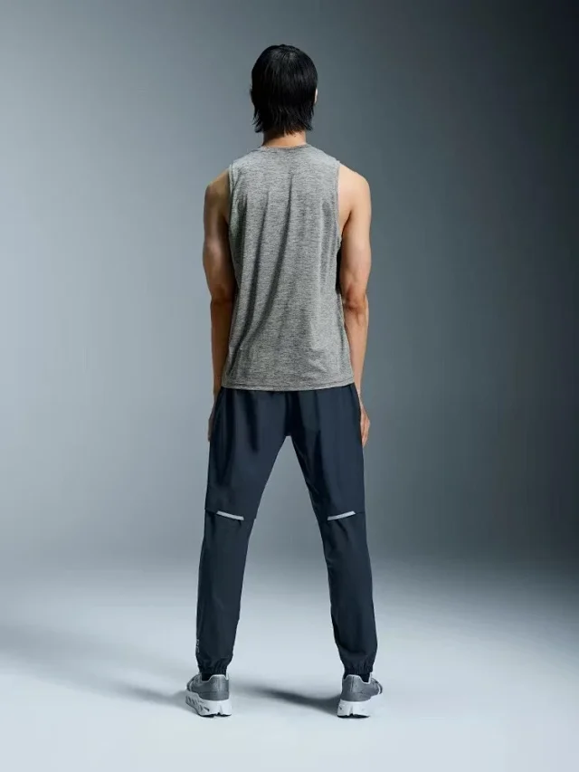 On Trousers Tapered Running Pants with Zipped Ankle Cuffs product detail image 8