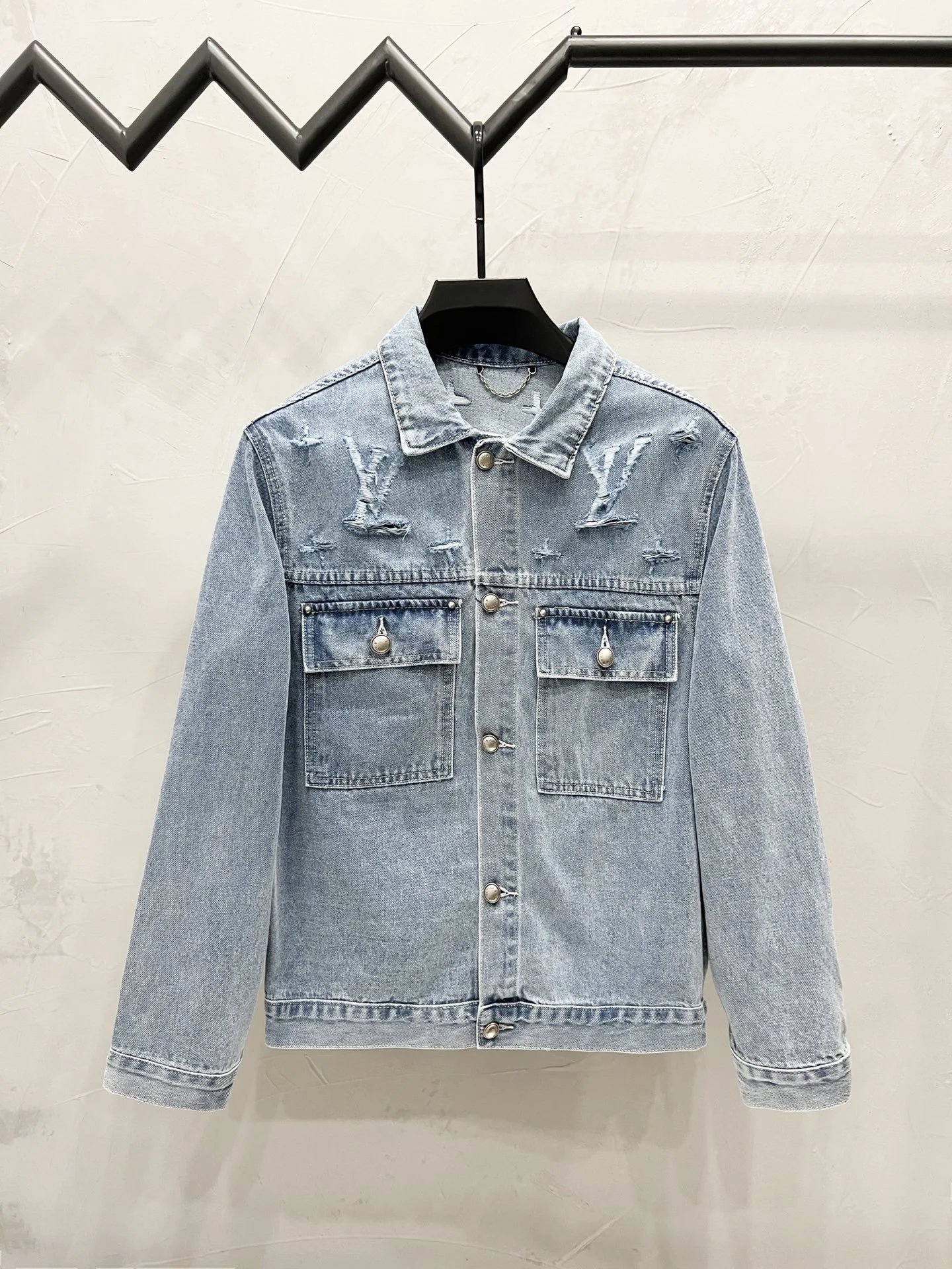 Louis Vuitton Patterned Denim Jeans — M832