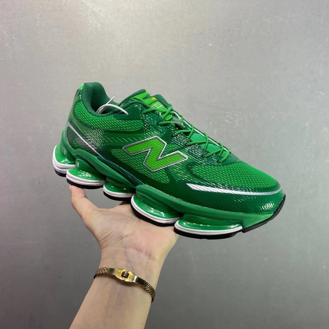 New Balance Sneakers 2000 Air-Cushion — 18