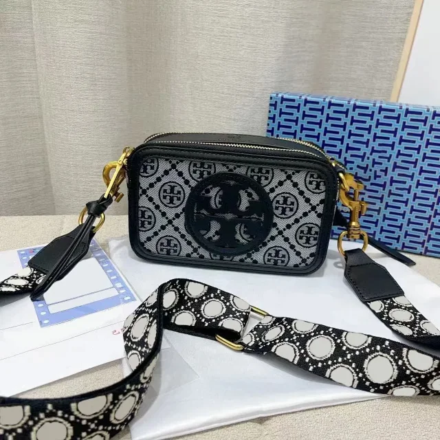 Tory Burch Crossbody Bags Small double-zip logo camera bag with adjustable wide strap product detail image 6